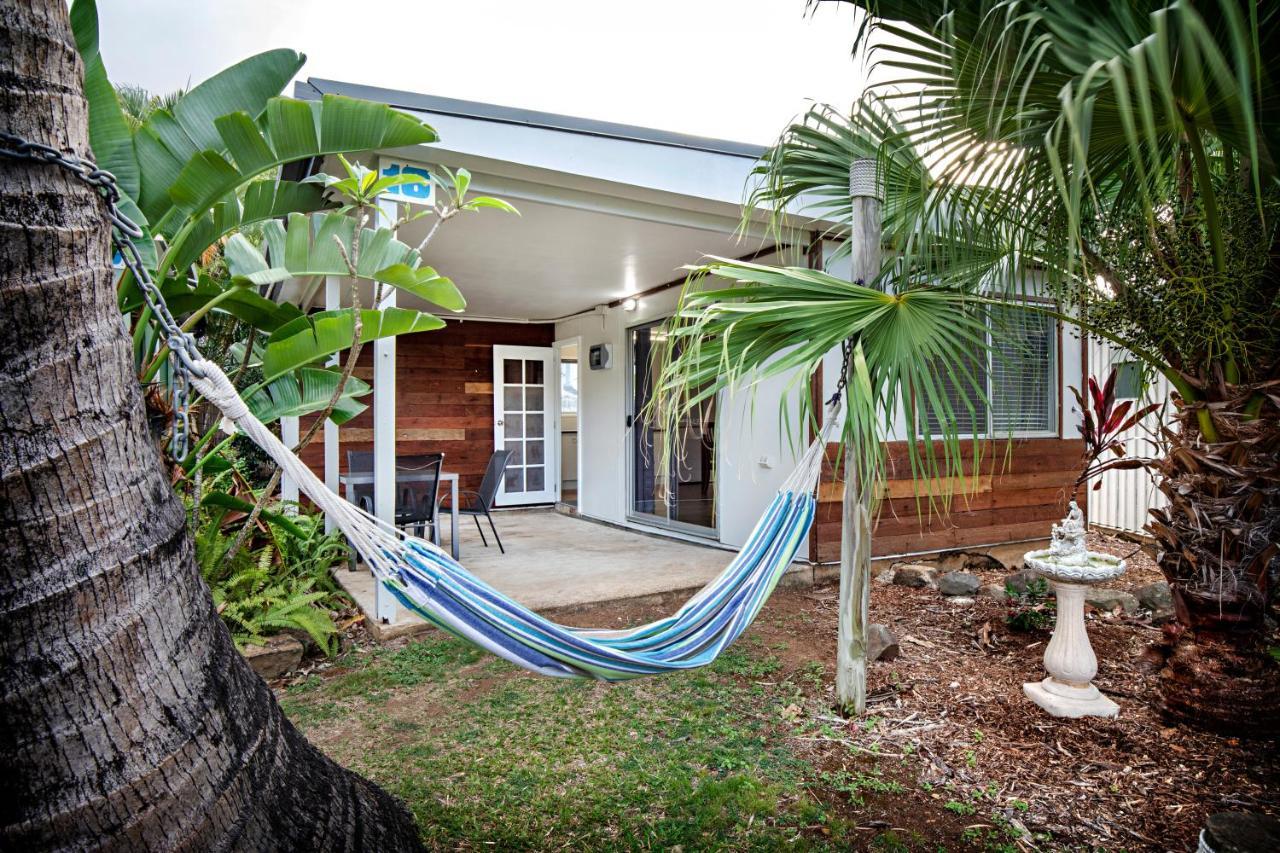 Bush Village Holiday Cabins Airlie Beach Exterior photo